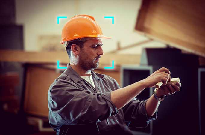 穿戴监测，联动视频远程查看施工状态